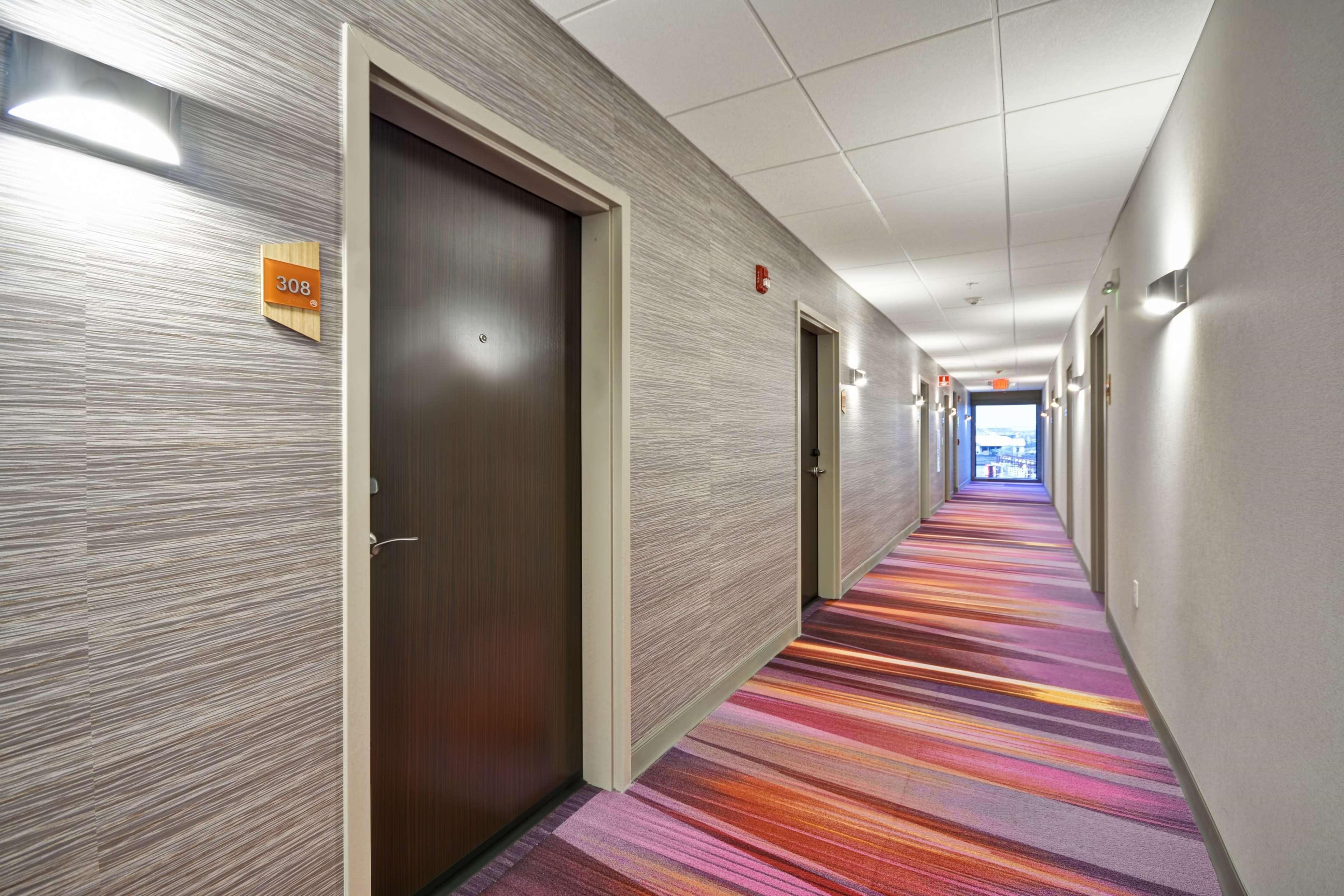 Home2 Suites By Hilton Columbus Airport East Broad Экстерьер фото