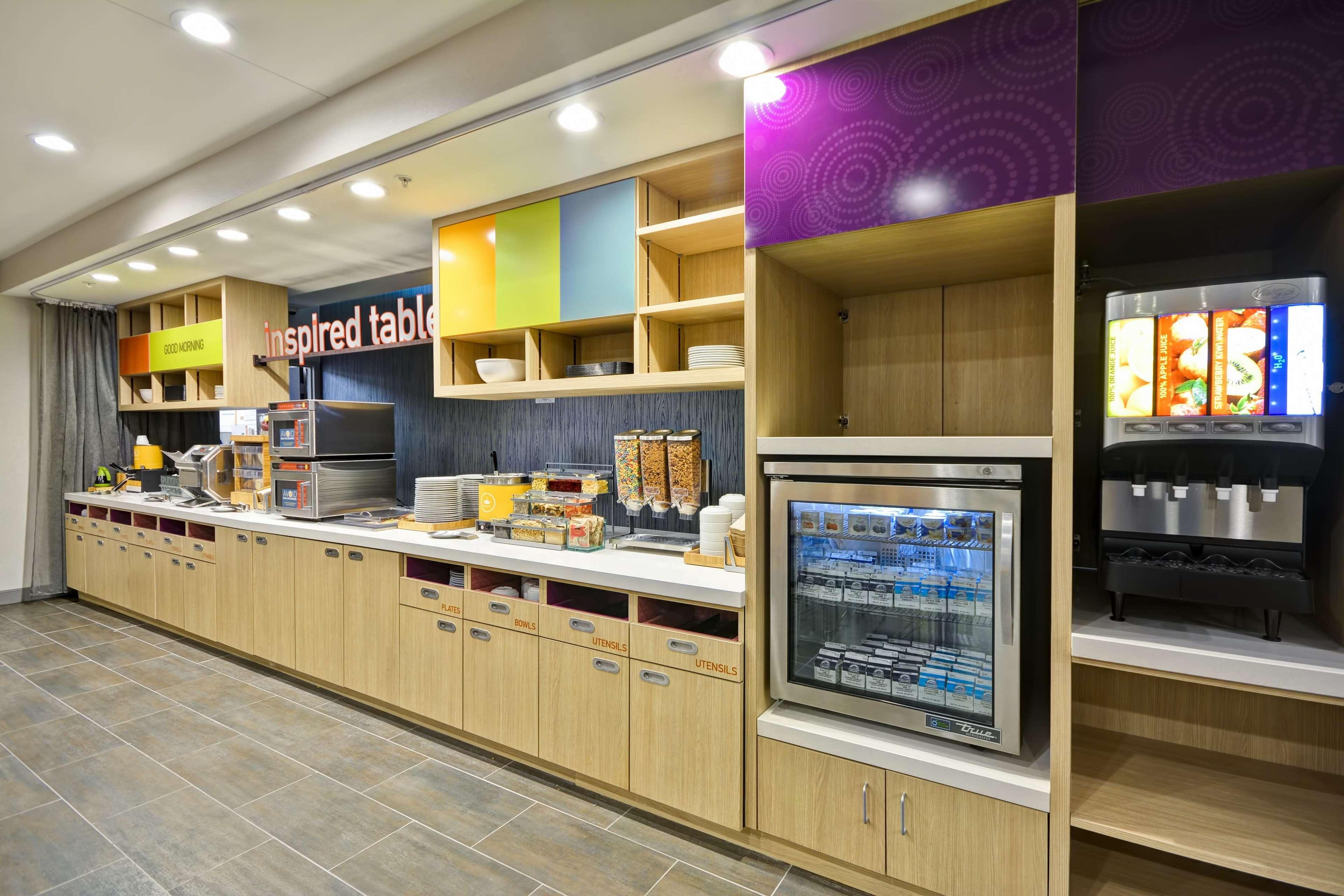 Home2 Suites By Hilton Columbus Airport East Broad Экстерьер фото