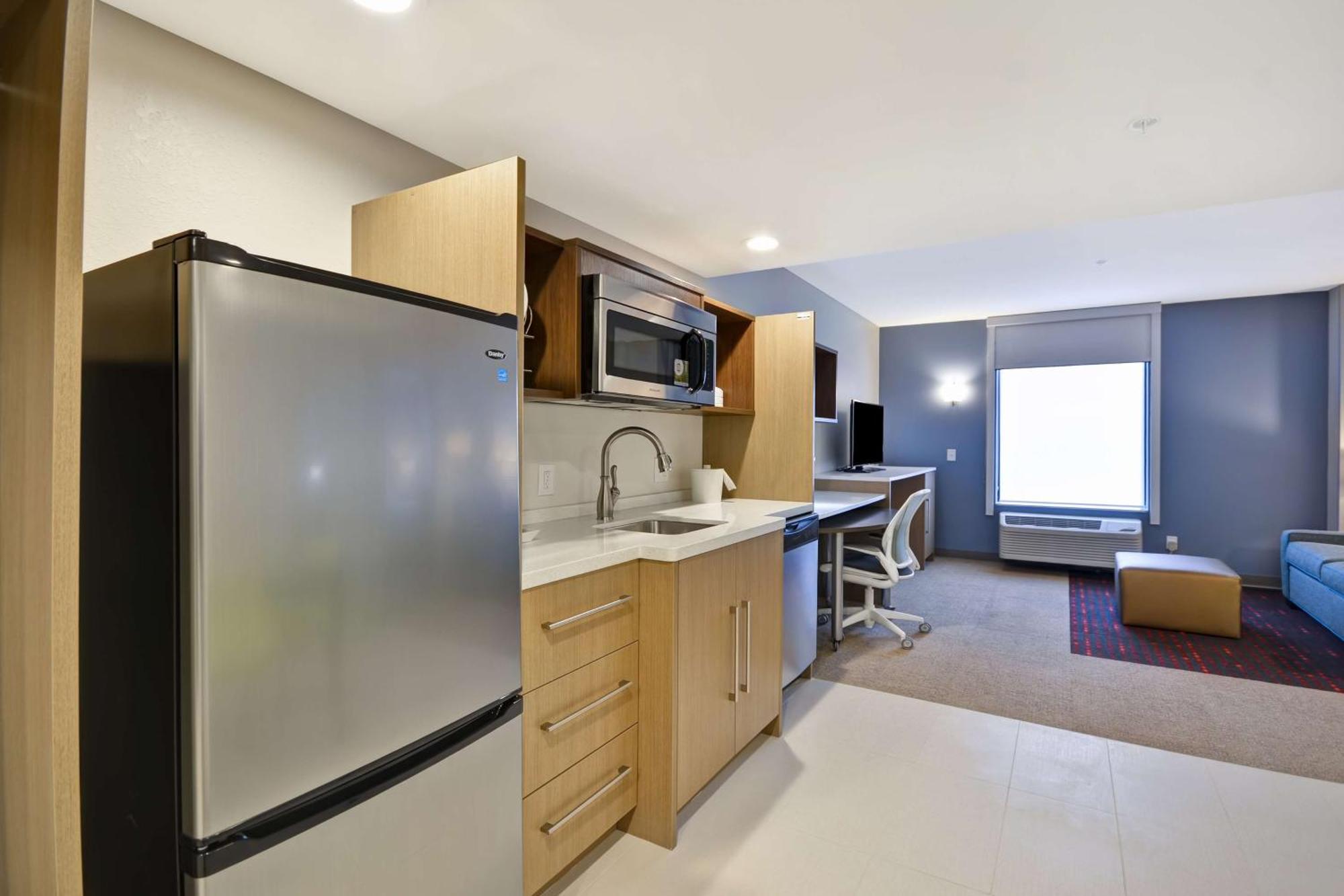 Home2 Suites By Hilton Columbus Airport East Broad Экстерьер фото